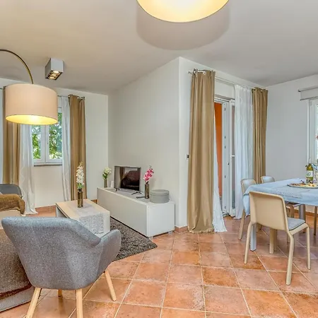 Terra Апартаменты *